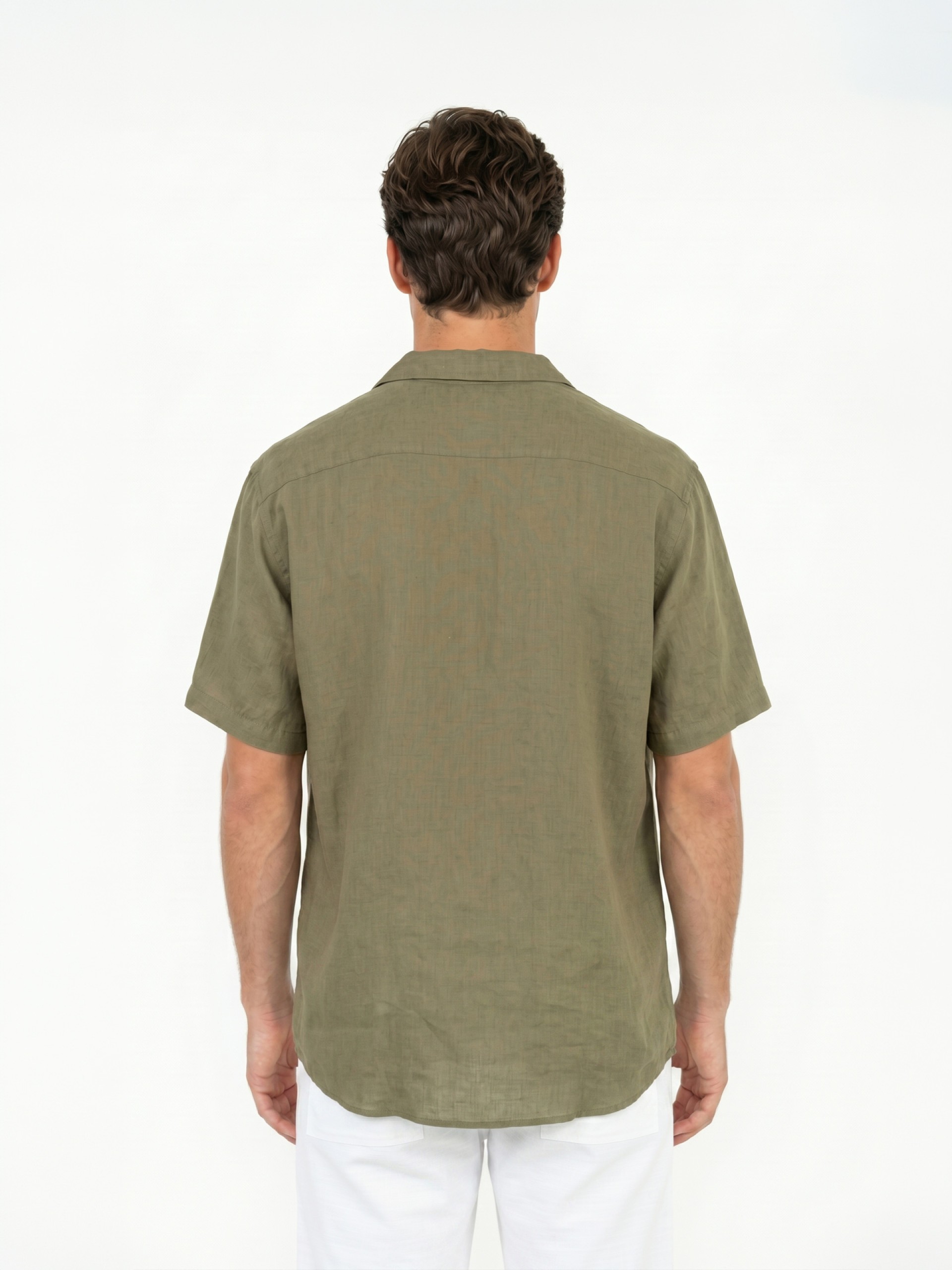 Plain linen shirt