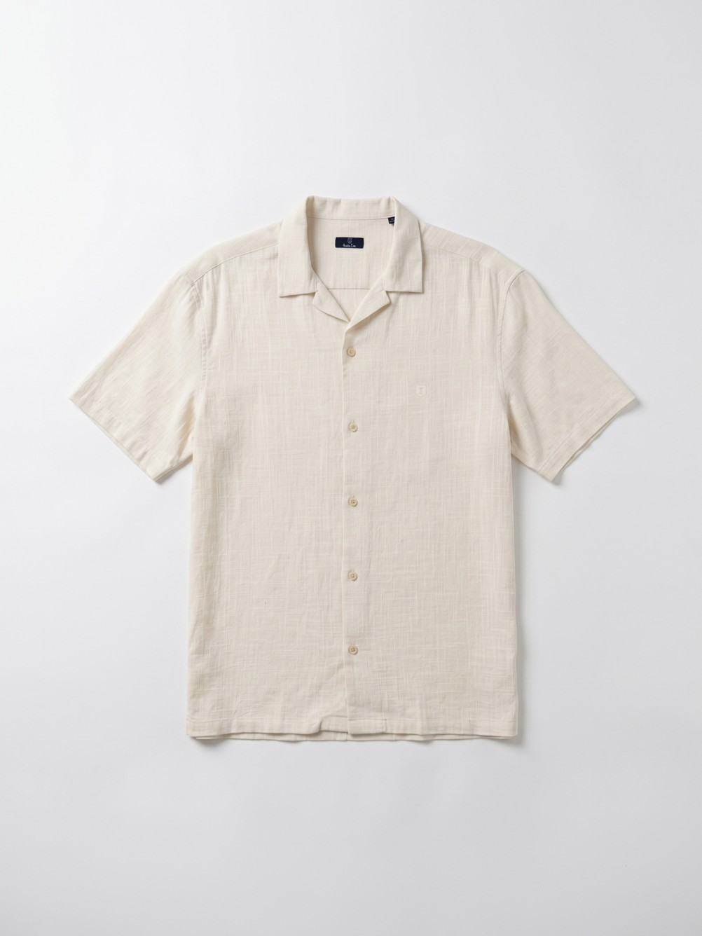 Plain linen shirt