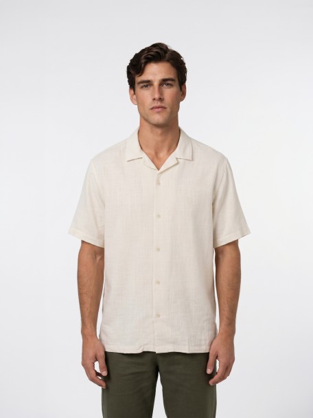 Plain linen shirt