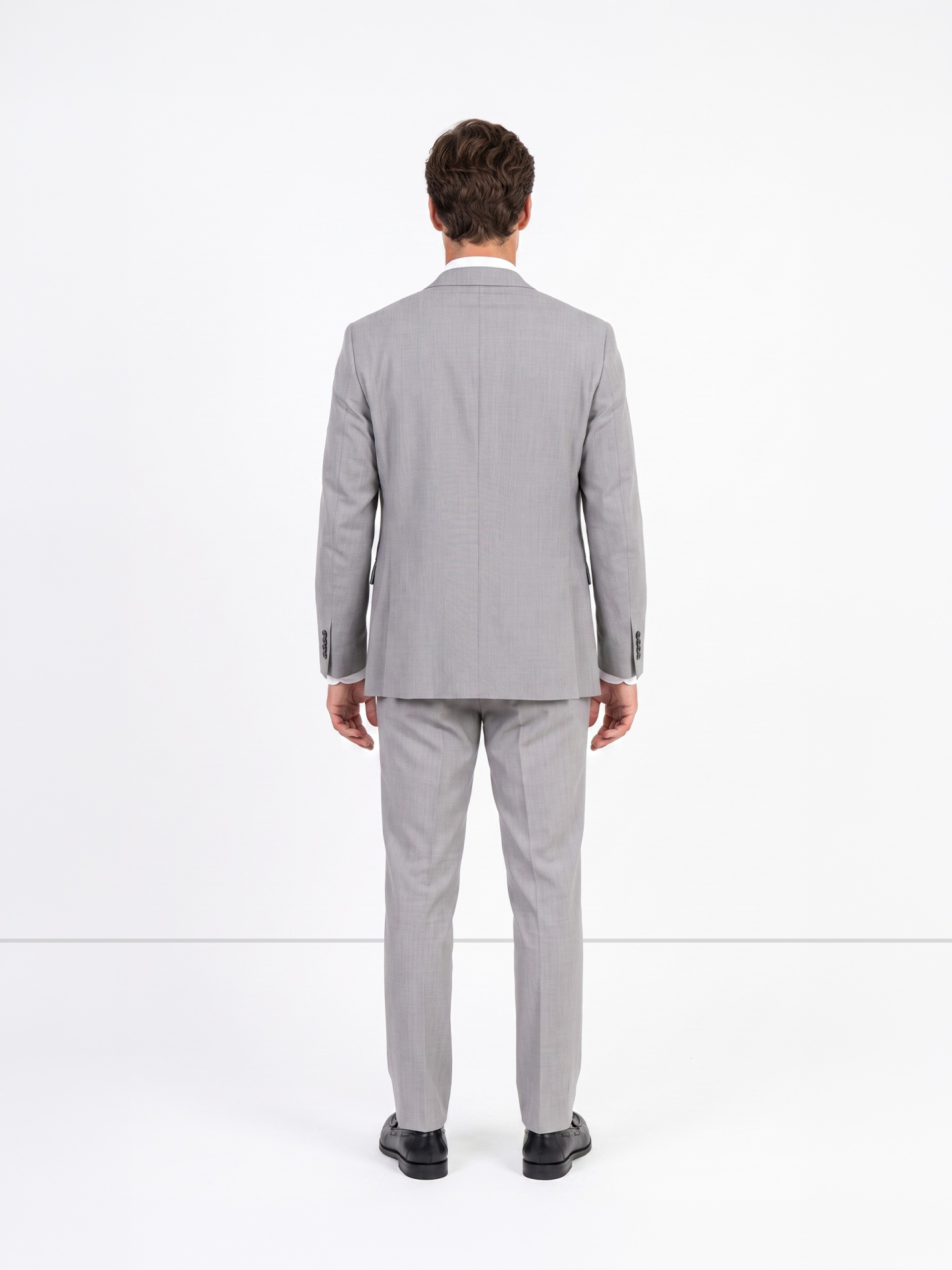 Traje Slim Fit con microestampado