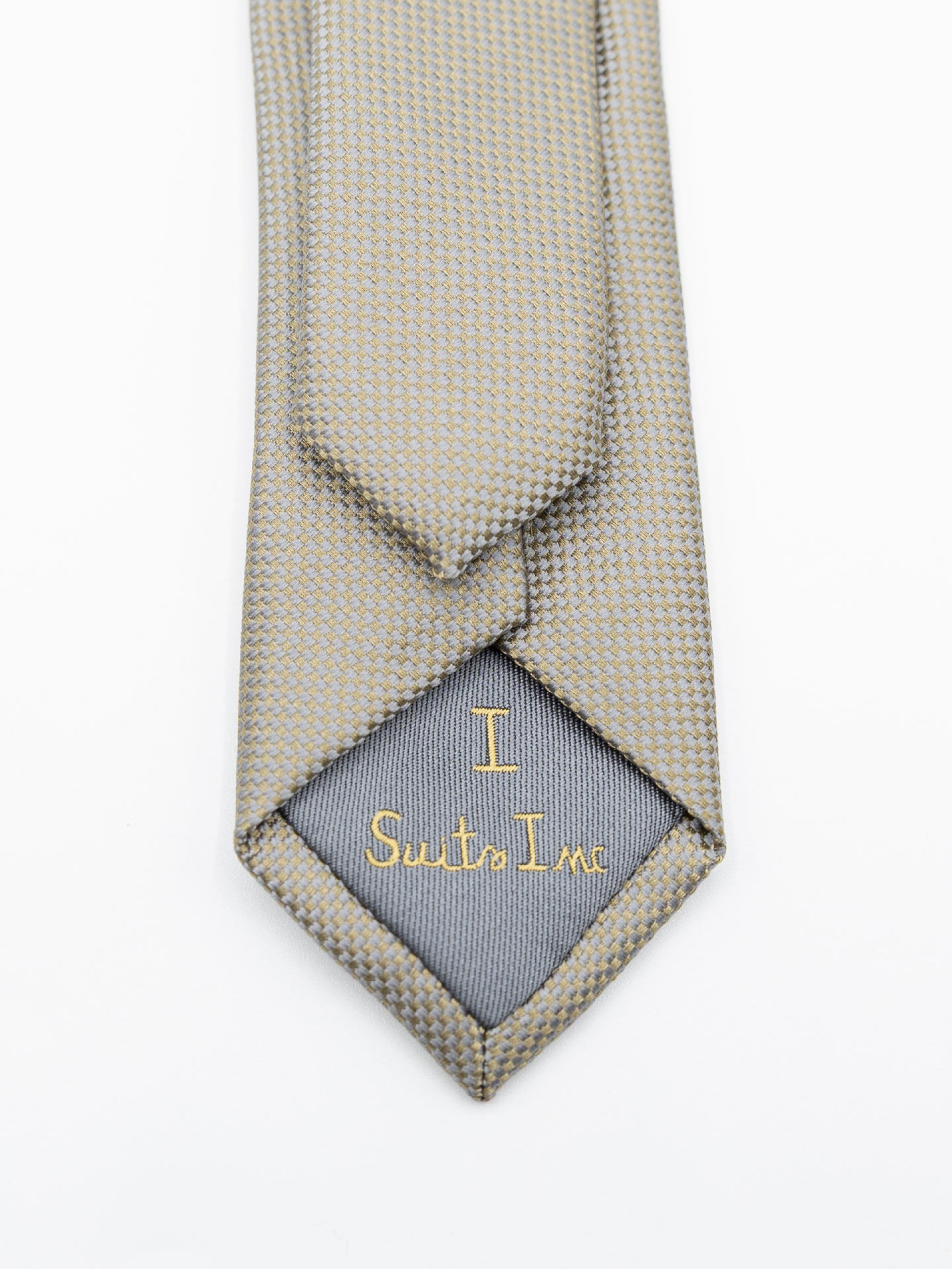 Elegant slim tie