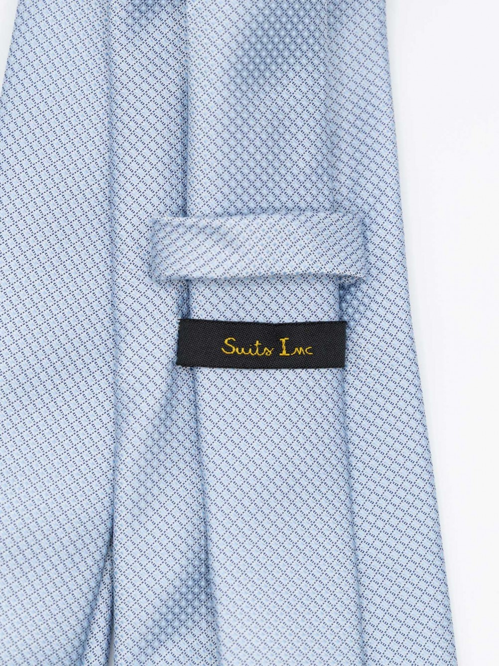 Elegant regular fit tie