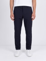 Calça casual lisa Tech Fit Calça casual lisa Tech Fit