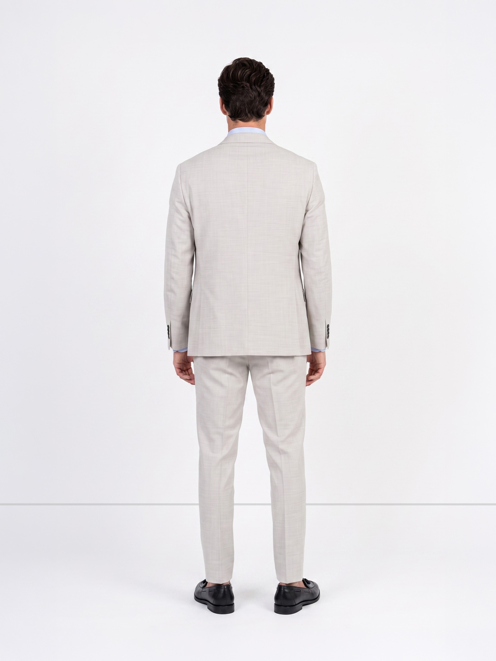 Fato liso slim fit com colete