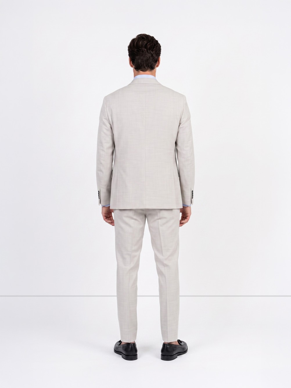 Fato liso slim fit com colete