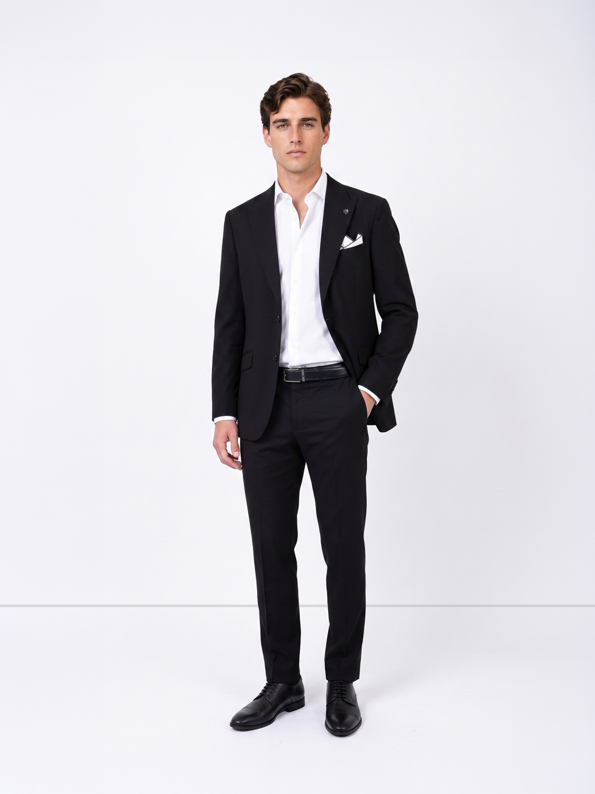 Fato liso slim fit com lã