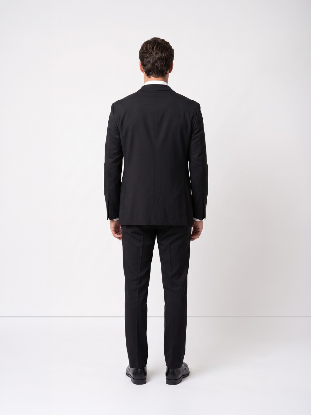Fato liso slim fit com lã