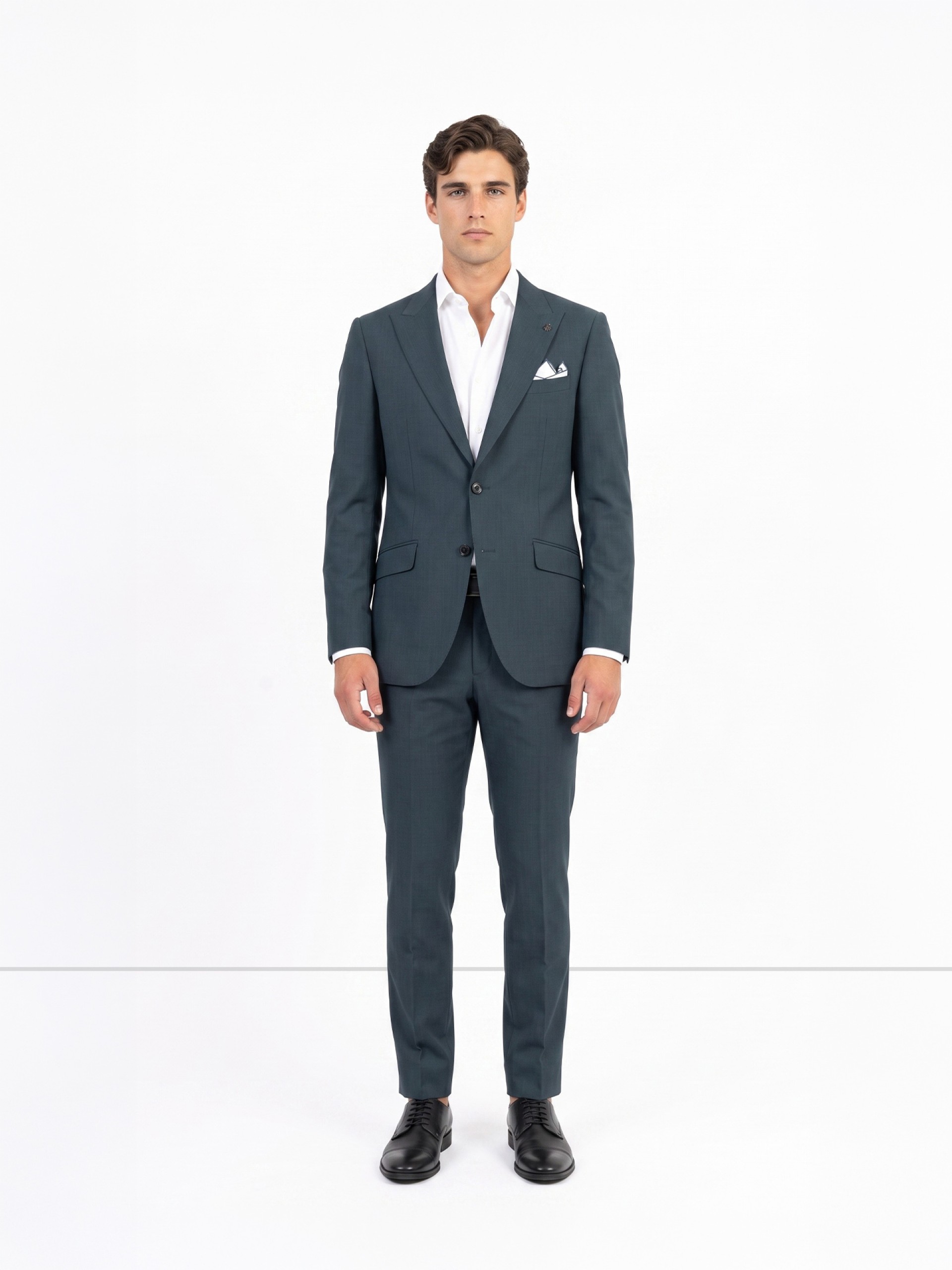 Fato liso slim fit com lã