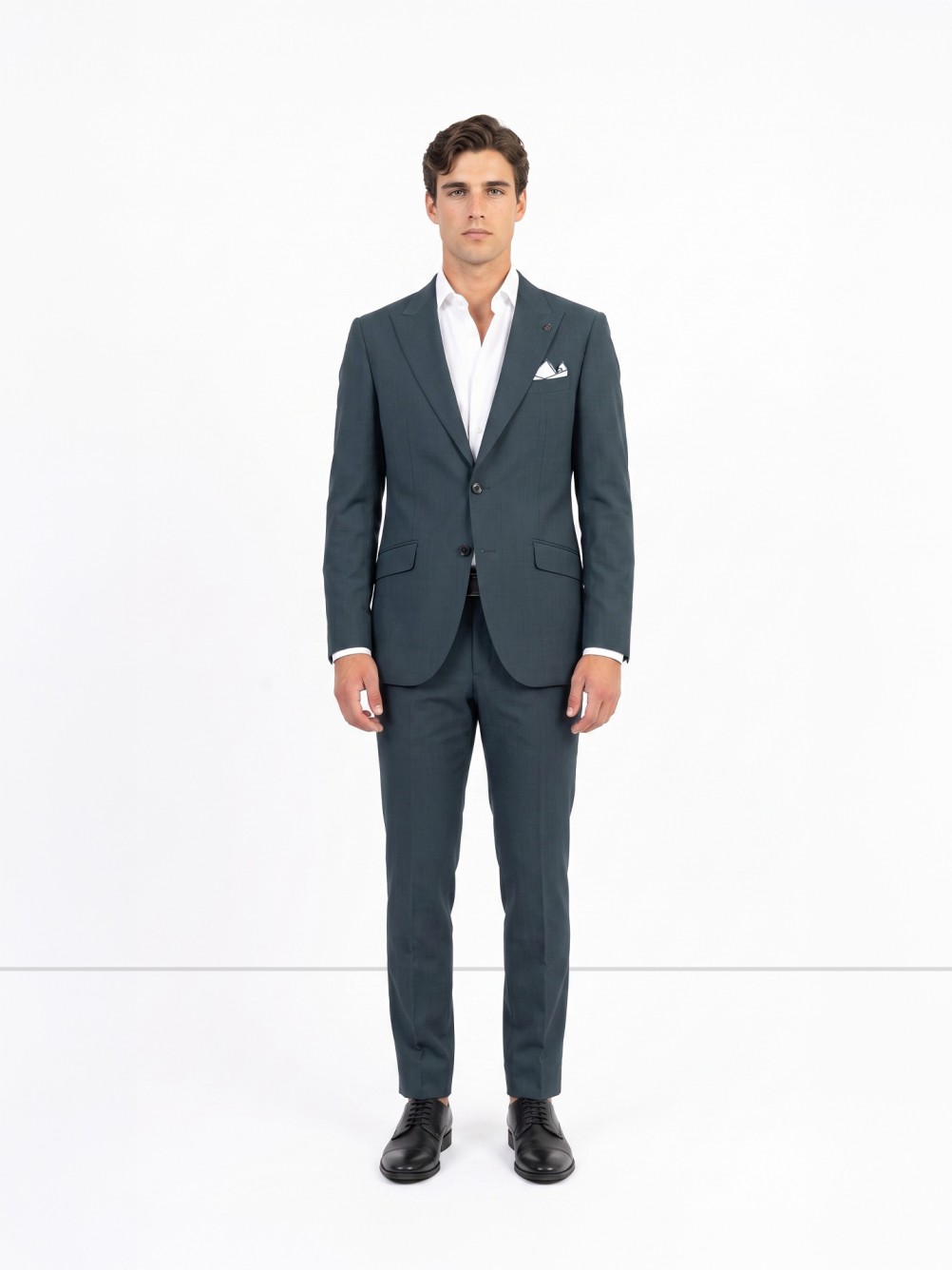 Fato liso slim fit com lã