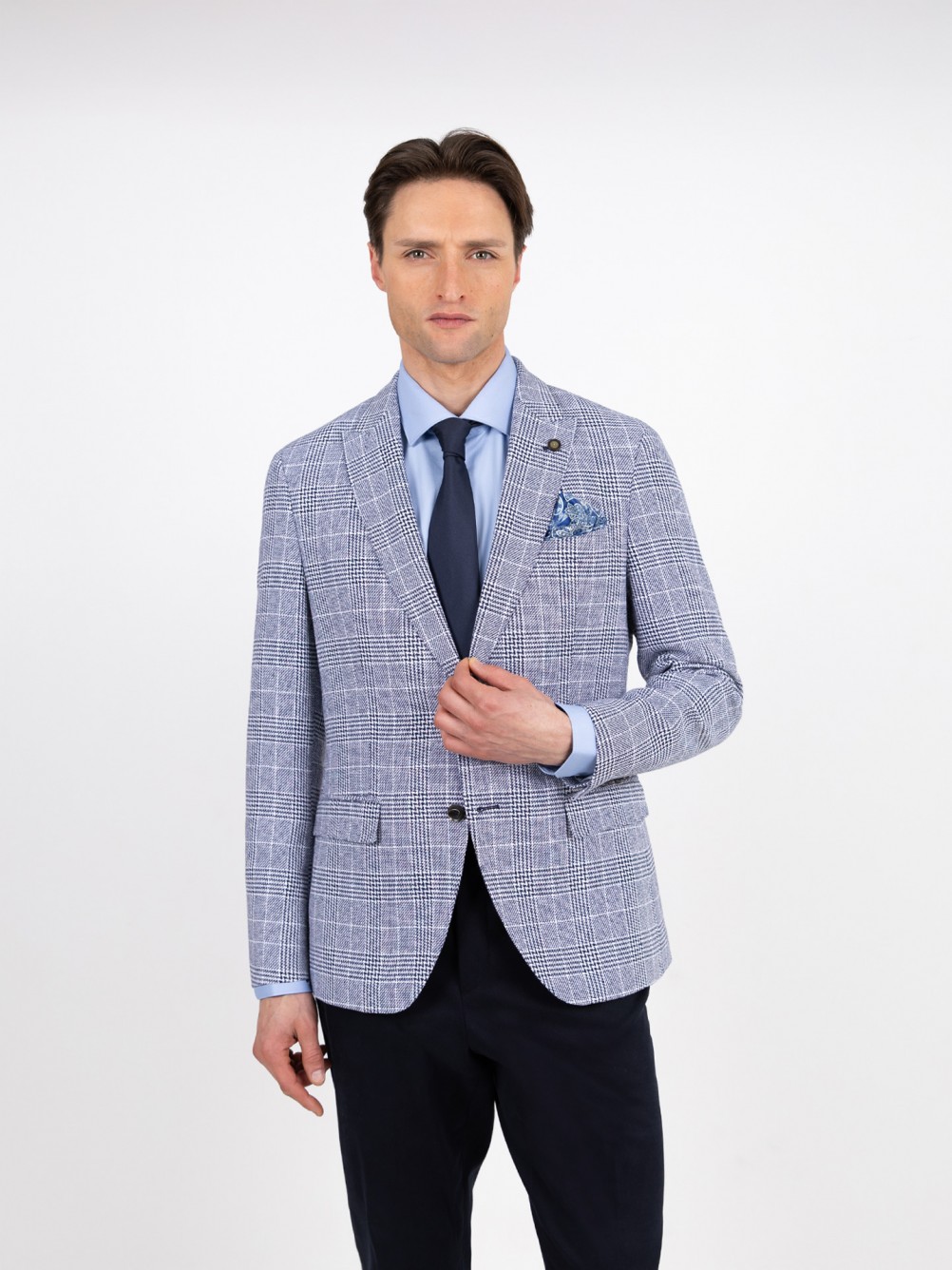 Blazer de padrão xadrez com linho