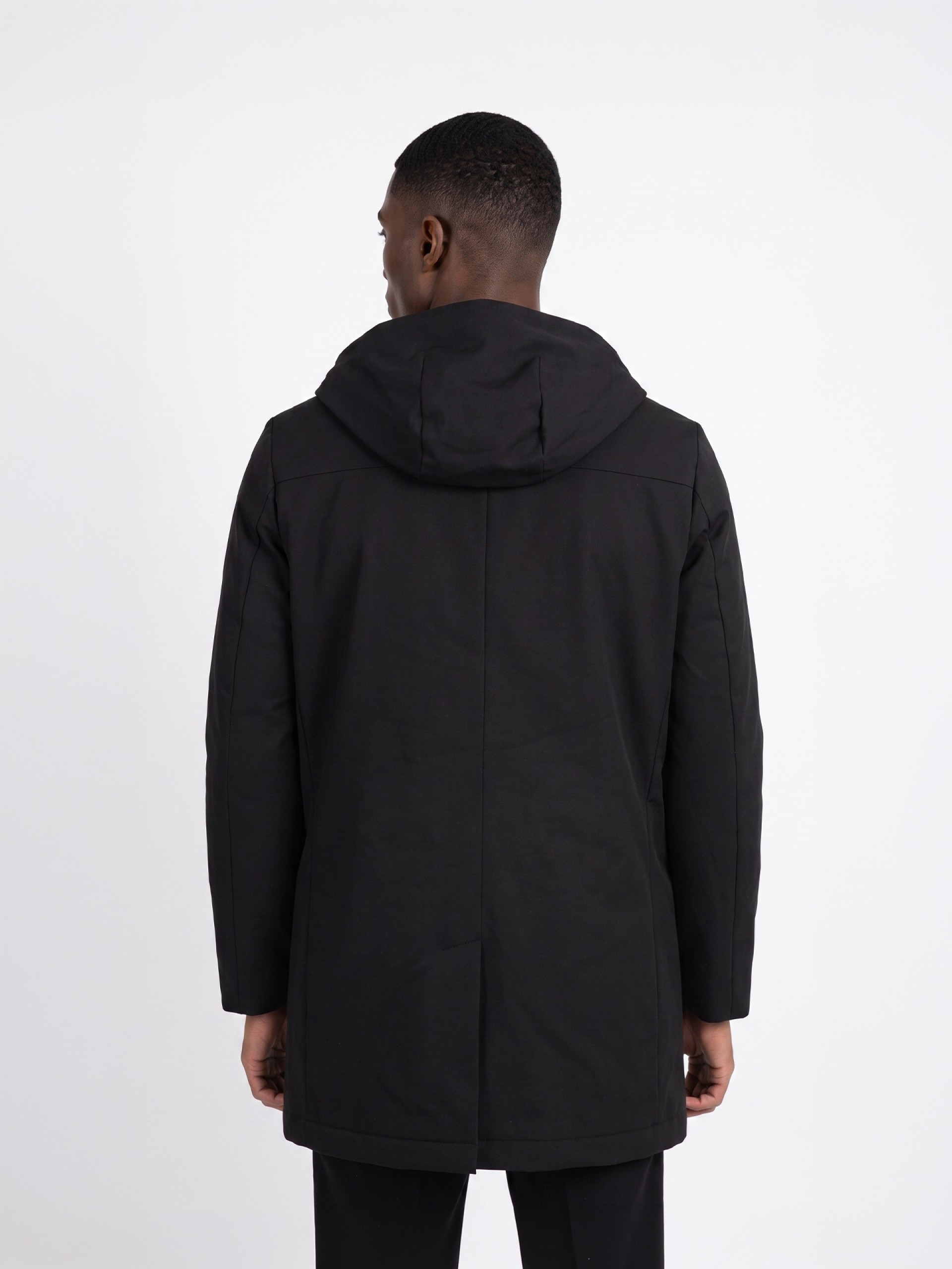 Parka técnica com capuz