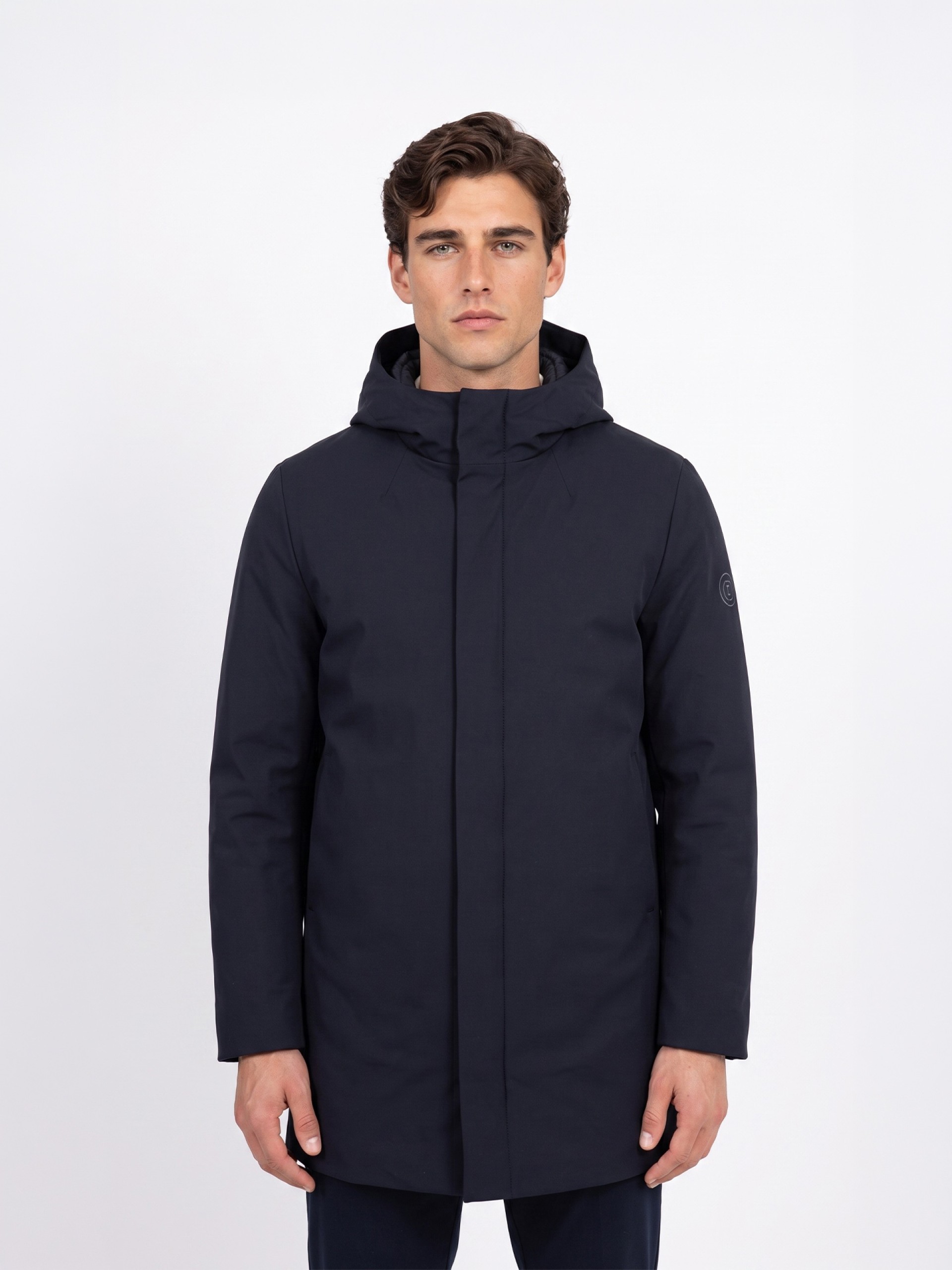 Parka técnica com capuz