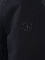 Parka técnica com capuz Parka técnica com capuz