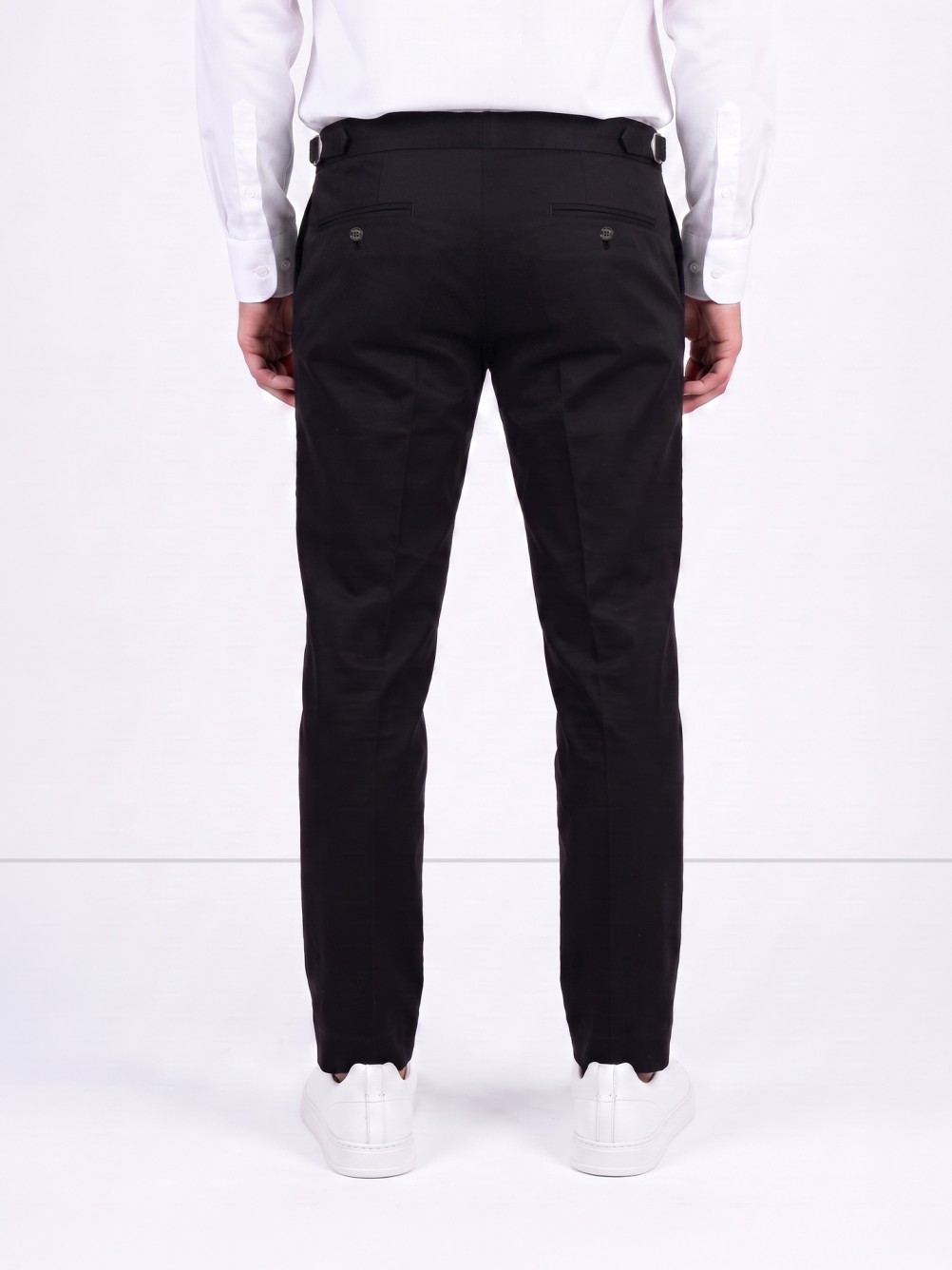 Calça chino ajustável