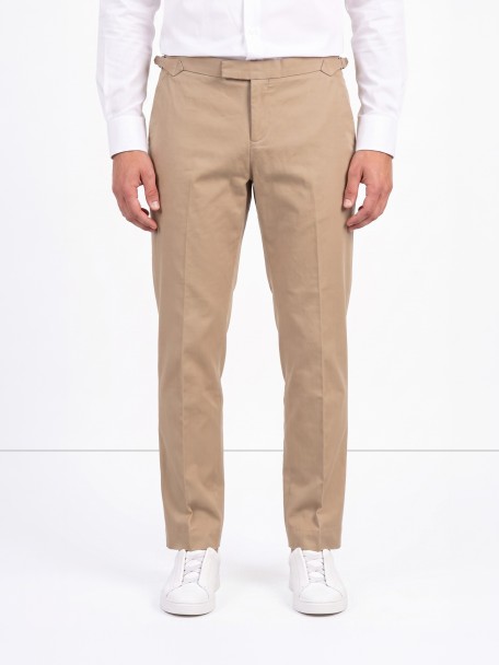 Cal�a chino ajust�vel