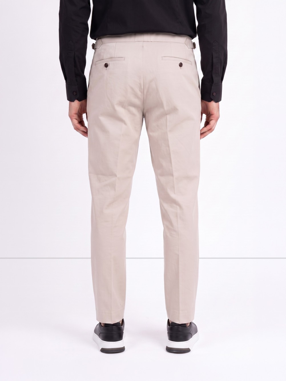 Calça chino ajustável