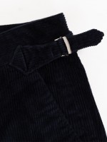 Corduroy chinos with adjustable waist Corduroy chinos with adjustable waist