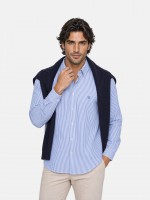 Camisa de algod�o com padr�o �s riscas