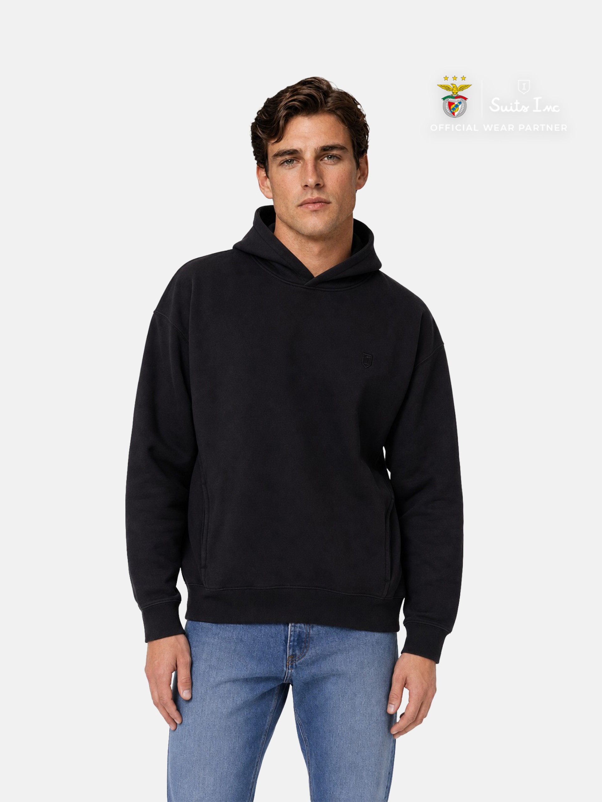 Hoodie básica regular fit