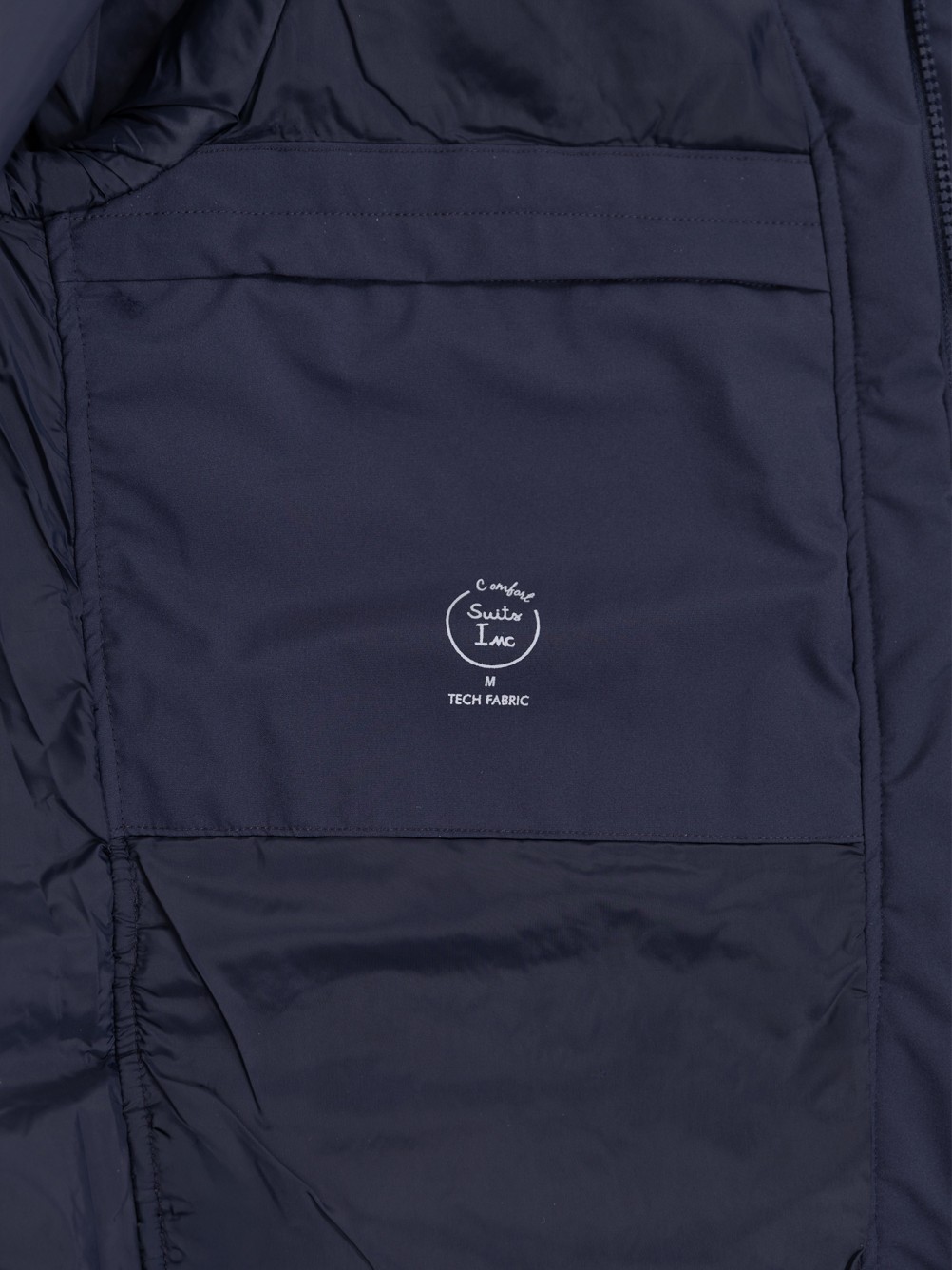 Technical jacket with patch pockets